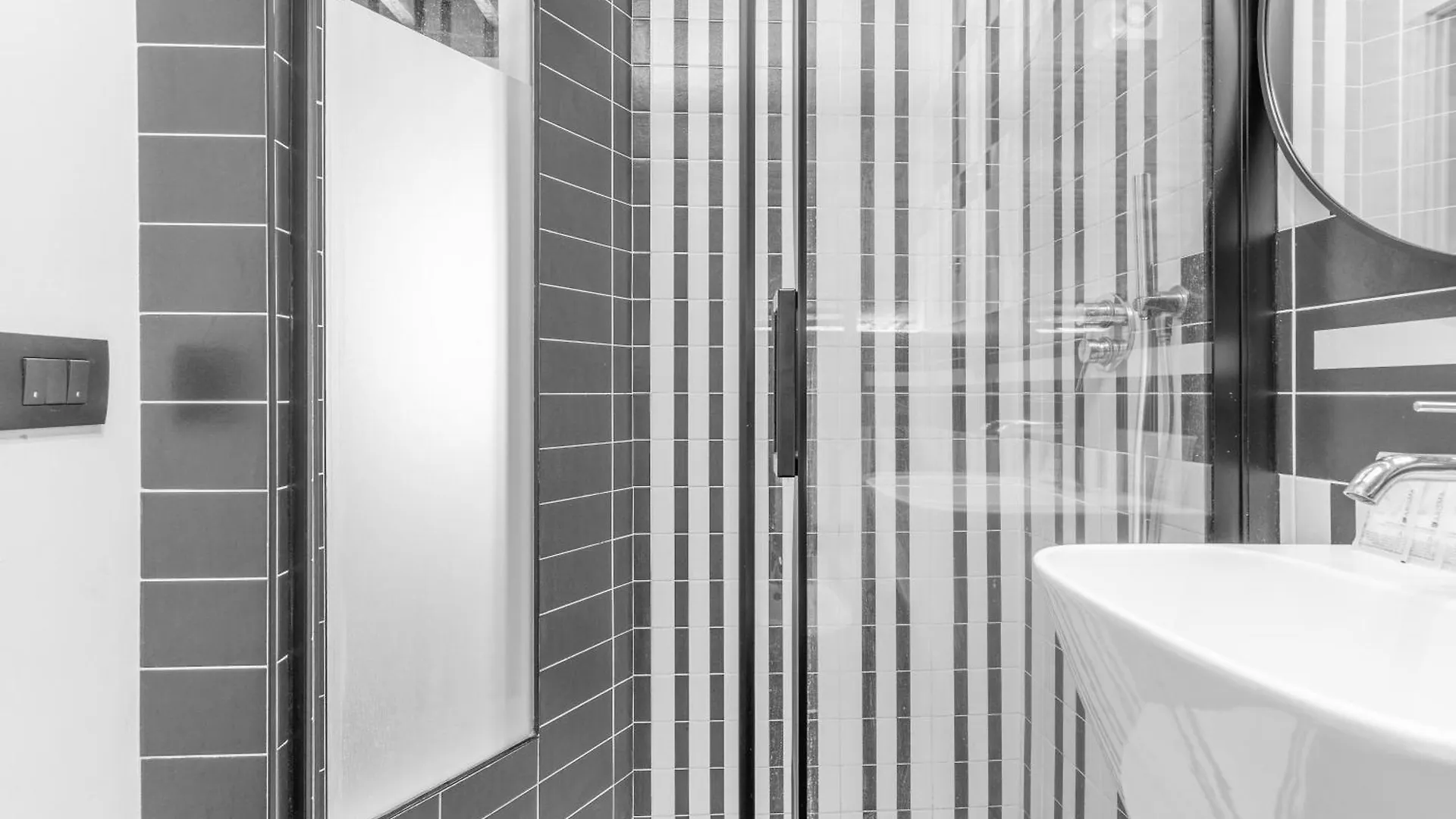Apartman Cre12 -Loreto - Duomo- Design - Elegant - Modern Milánó Olaszország