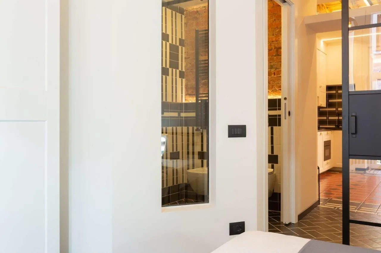 Apartment Cre12 -Loreto - Duomo- Design - Elegant - Modern Milan Italy