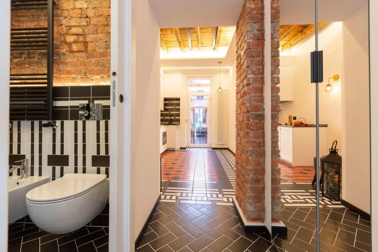 Cre12 -Loreto - Duomo- Design - Elegant - Modern Milan